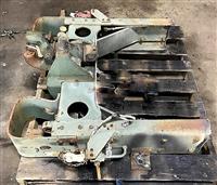 米軍 M151A2 ピントルフック Rear Hitch With Bumperettes And Glad Hands (Complete Assembly)